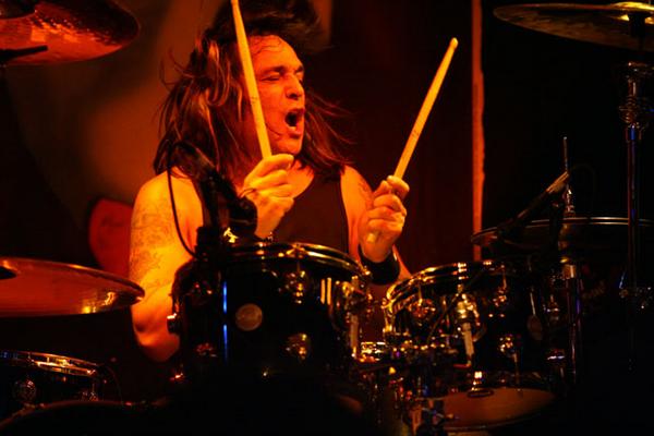 Audie Desbrow, Aquarian Drumheads artist
