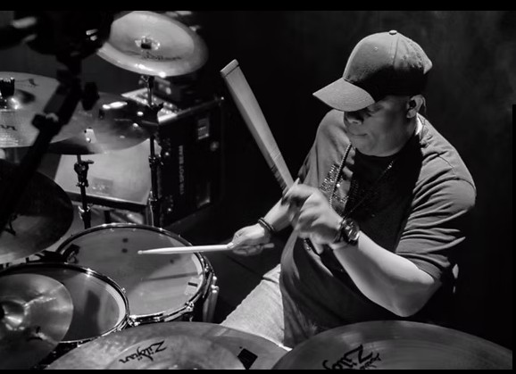 Chris Miskel, Aquarian Drumheads artist
